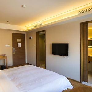 Zero Pressure Superior Double Room